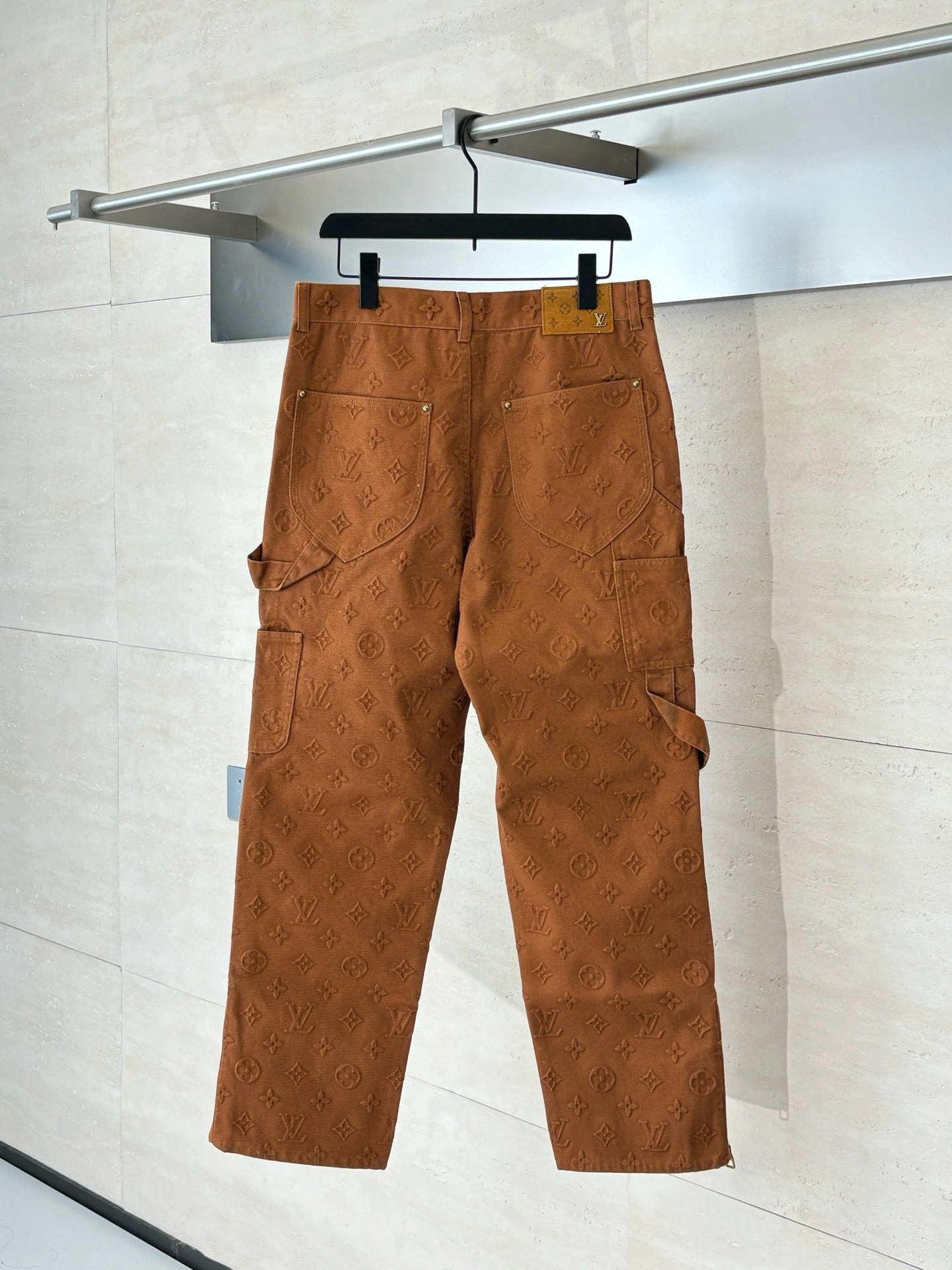 wg.luxury-- 8V item: E-F363J0514